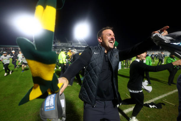 敢打敢拼 敢打敢拼