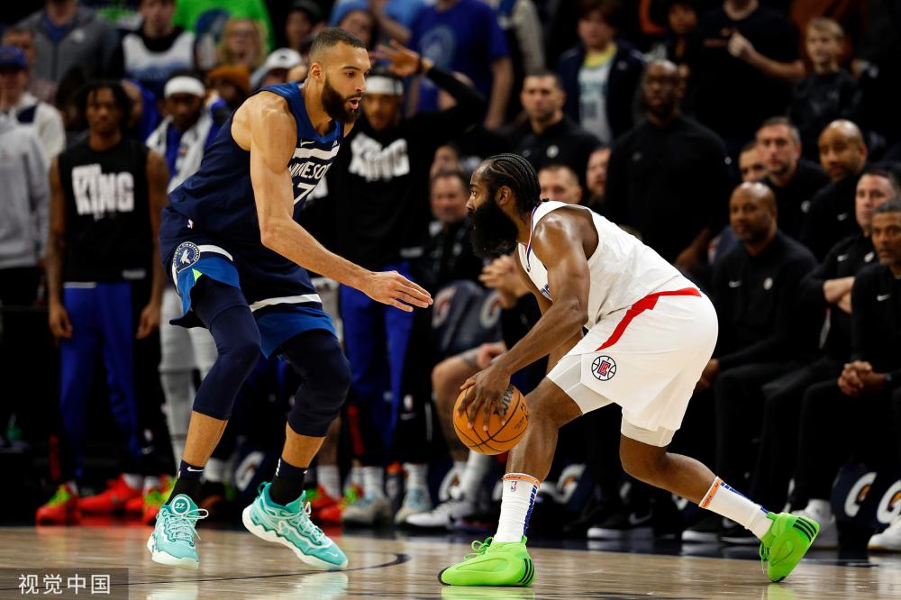 队风格和体 队风格和体